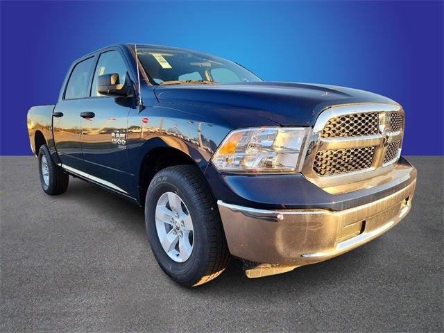 2023 RAM Ram 1500 Classic RAM 1500 CLASSIC TRADESMAN CREW CAB 4X4 57 BOX