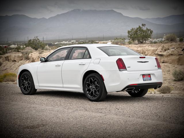 2023 Chrysler Chrysler 300 300 TOURING L AWD