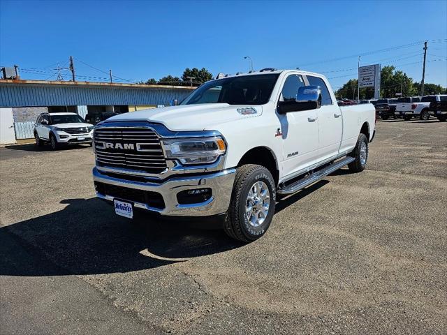 2024 RAM Ram 3500 RAM 3500 LARAMIE CREW CAB 4X4 8 BOX