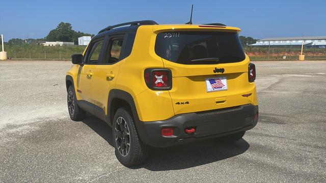 2023 Jeep Renegade RENEGADE TRAILHAWK 4X4