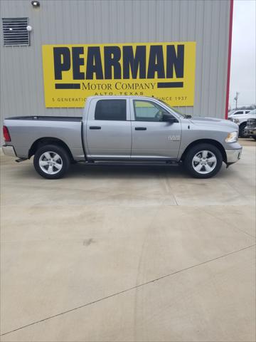 2023 RAM Ram 1500 Classic RAM 1500 CLASSIC TRADESMAN CREW CAB 4X4 57 BOX