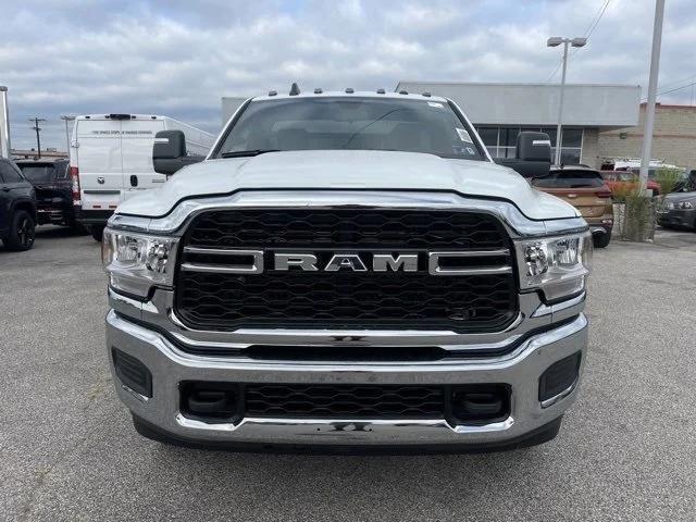 2024 RAM Ram 3500 RAM 3500 TRADESMAN REGULAR CAB 4X4 8 BOX