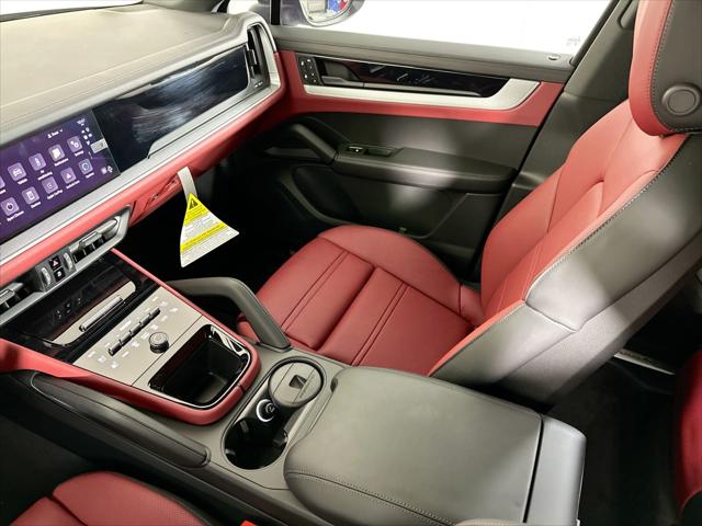 2024 Porsche Cayenne Coupe AWD