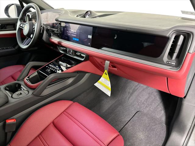 2024 Porsche Cayenne Coupe AWD