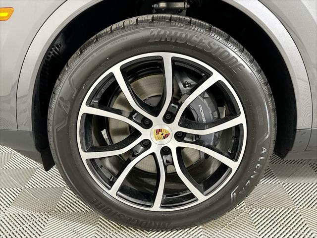 2024 Porsche Cayenne Coupe AWD