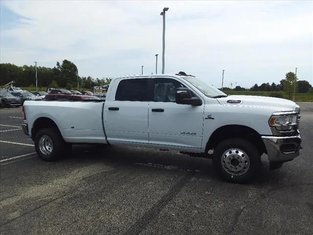 2024 RAM Ram 3500 RAM 3500 BIG HORN CREW CAB 4X4 8 BOX