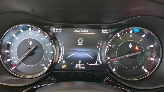 2022 Maserati Quattroporte Modena