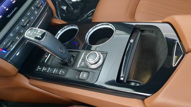2022 Maserati Quattroporte Modena