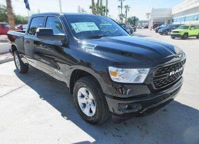 2024 RAM Ram 1500 RAM 1500 BIG HORN CREW CAB 4X4 64 BOX