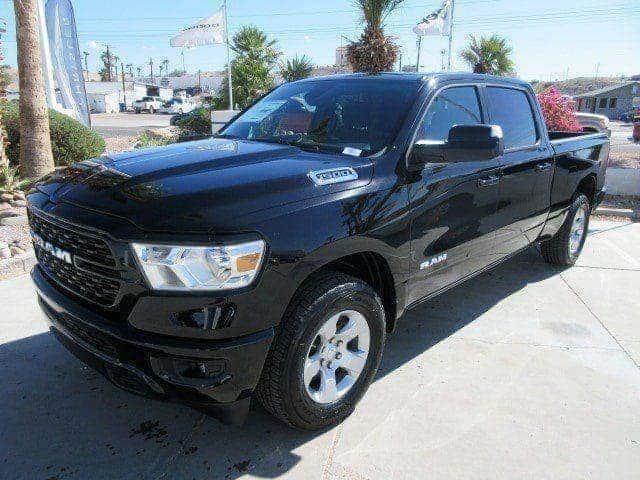 2024 RAM Ram 1500 RAM 1500 BIG HORN CREW CAB 4X4 64 BOX