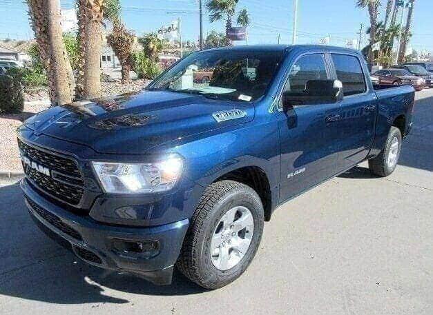 2024 RAM Ram 1500 RAM 1500 BIG HORN CREW CAB 4X4 64 BOX