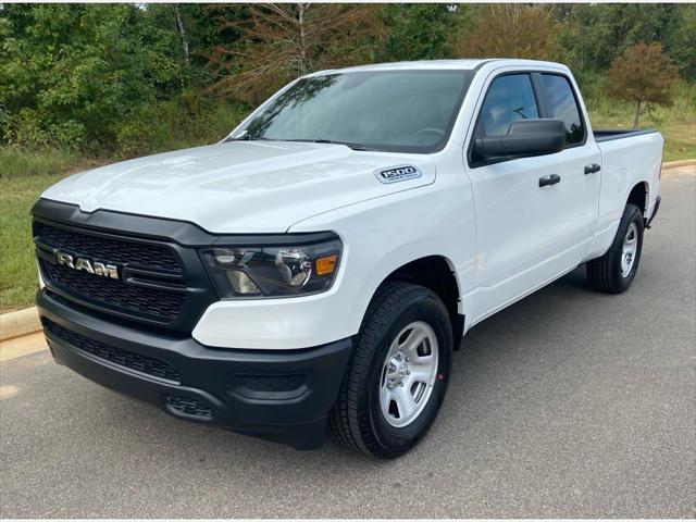 2024 RAM Ram 1500 RAM 1500 TRADESMAN QUAD CAB 4X4 64 BOX