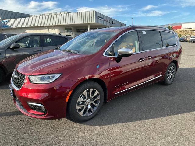 2023 Chrysler Pacifica Plug-In Hybrid PACIFICA PLUG-IN HYBRID PINNACLE