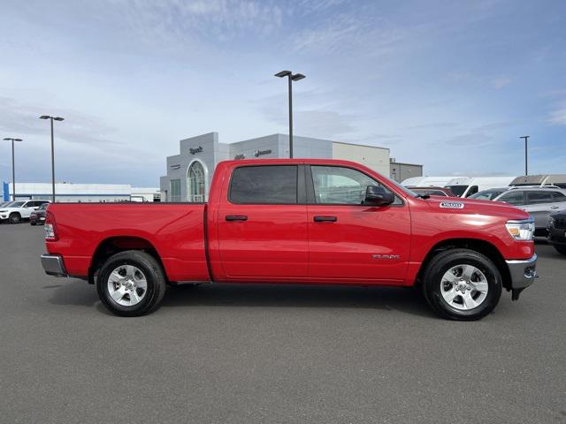 2024 RAM Ram 1500 RAM 1500 BIG HORN CREW CAB 4X4 64 BOX