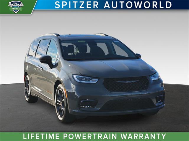 2023 Chrysler Pacifica PACIFICA TOURING L