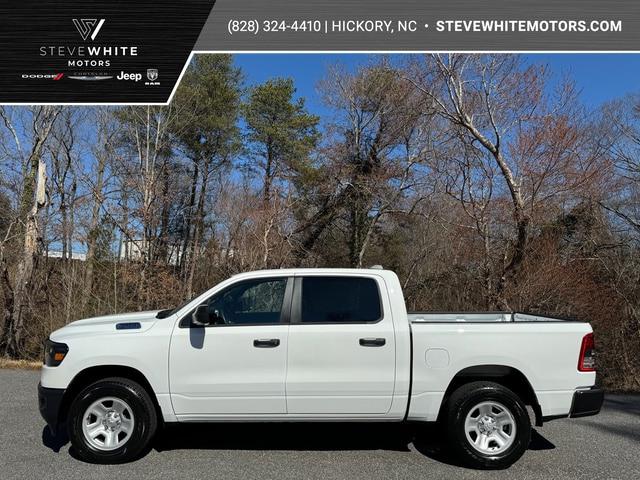 2024 RAM Ram 1500 RAM 1500 TRADESMAN CREW CAB 4X4 57 BOX