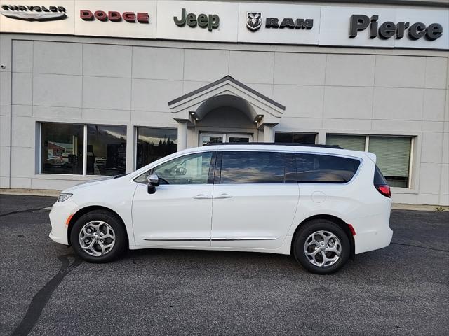 2023 Chrysler Pacifica PACIFICA LIMITED AWD