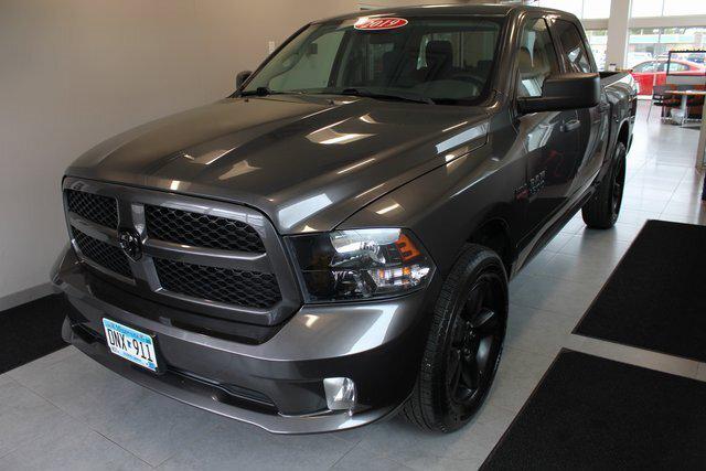 2019 RAM 1500 Classic Express Crew Cab 4x4 57 Box