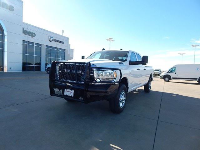 2020 RAM 3500 Tradesman Crew Cab 4x4 8 Box