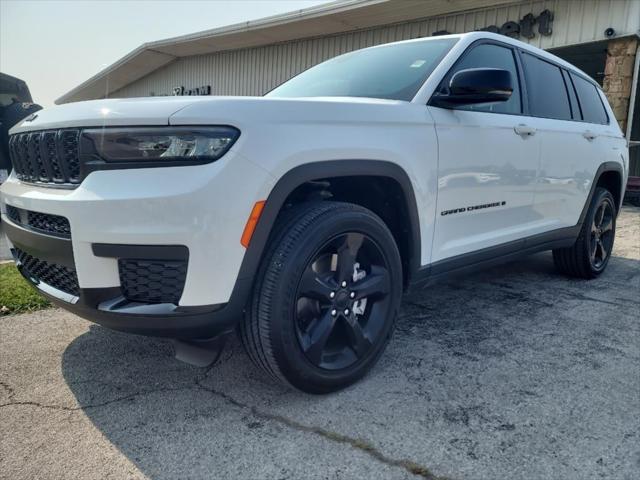 2023 Jeep Grand Cherokee L Altitude 4x4 2023 Jeep Grand Cherokee L Altitude 4x4