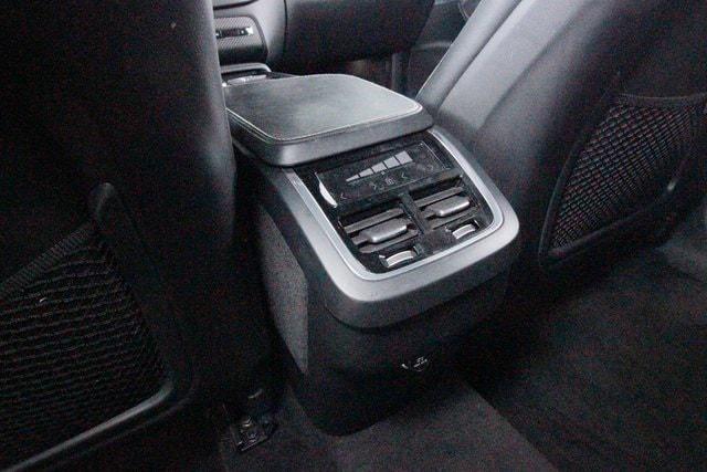 2020 Volvo XC90 T6 R-Design 7 Passenger