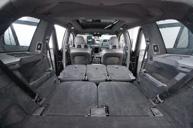 2020 Volvo XC90 T6 R-Design 7 Passenger