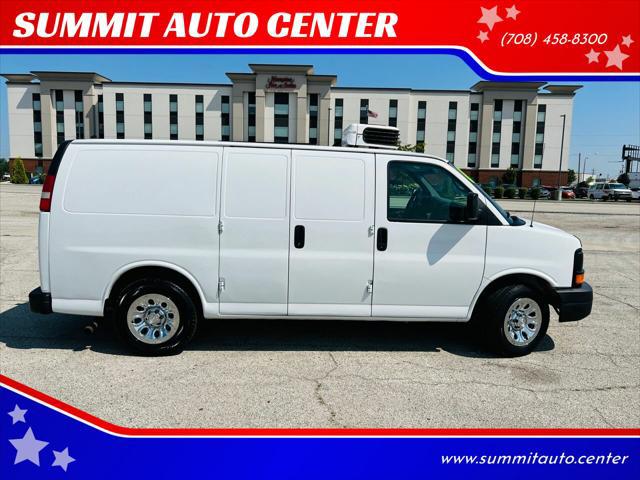 2009 Chevrolet Express Work Van for sale in Summit, IL