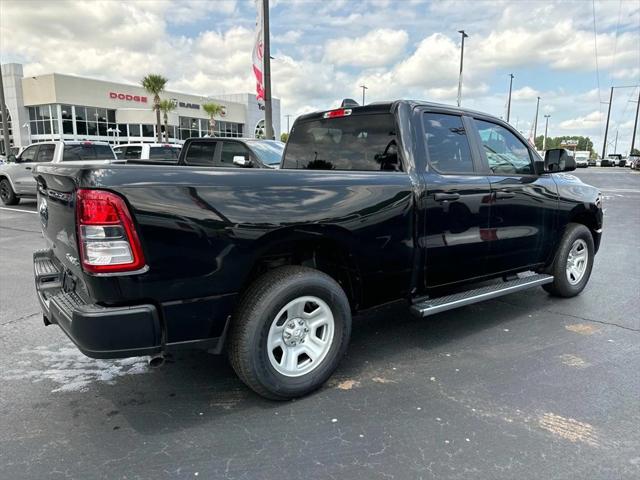 2024 RAM Ram 1500 RAM 1500 TRADESMAN QUAD CAB 4X4 64 BOX