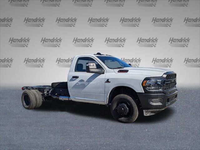 2024 RAM Ram 3500 Chassis Cab RAM 3500 TRADESMAN CHASSIS REGULAR CAB 4X2 84 CA