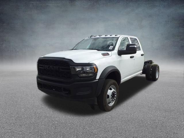 2024 RAM Ram 5500 Chassis Cab RAM 5500 TRADESMAN CHASSIS CREW CAB 4X4 60 CA