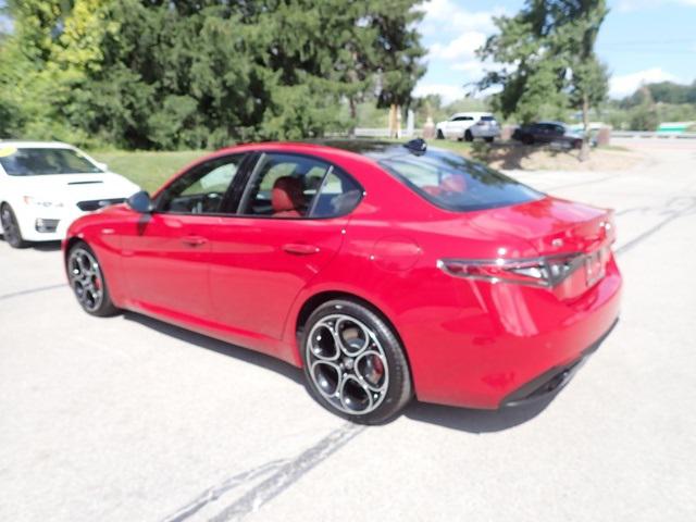 2024 Alfa Romeo Giulia GIULIA VELOCE AWD