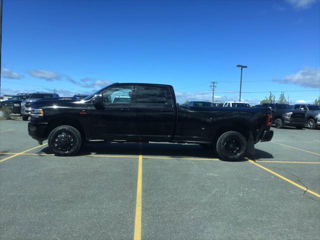 2024 RAM Ram 3500 RAM 3500 LARAMIE CREW CAB 4X4 8 BOX