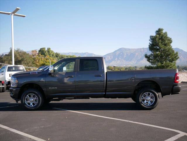 2024 RAM Ram 3500 RAM 3500 LARAMIE CREW CAB 4X4 8 BOX