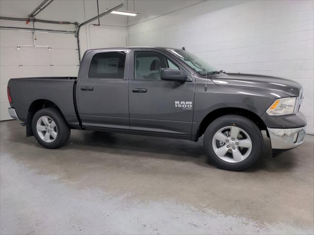 2023 RAM Ram 1500 Classic RAM 1500 CLASSIC TRADESMAN CREW CAB 4X4 57 BOX