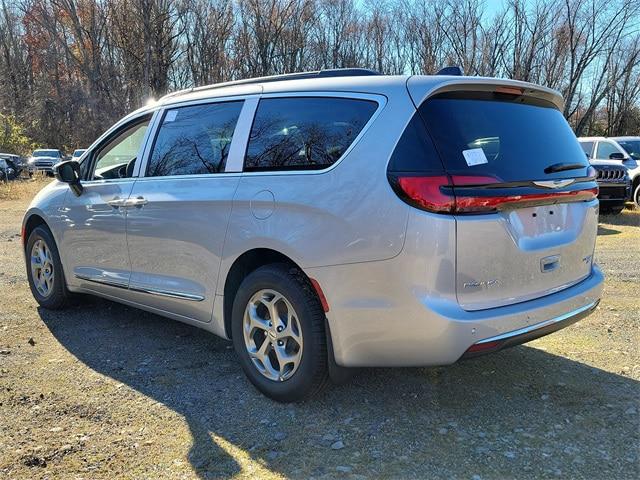 2023 Chrysler Pacifica PACIFICA LIMITED AWD