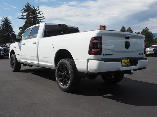 2024 RAM Ram 3500 RAM 3500 LARAMIE CREW CAB 4X4 8 BOX