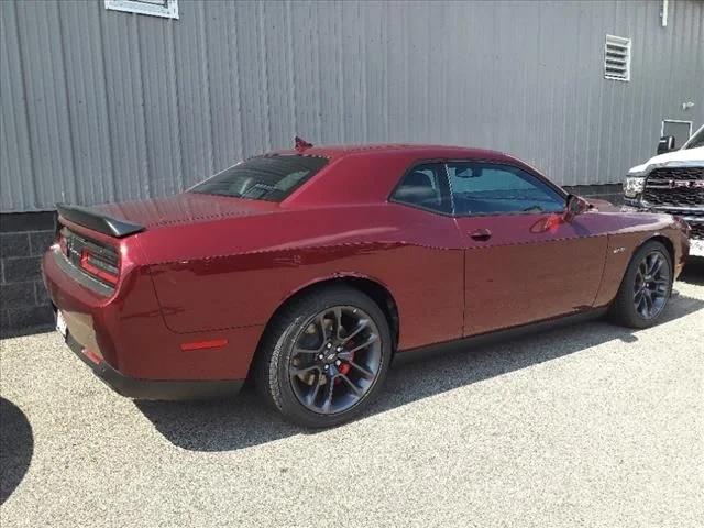 2023 Dodge Challenger CHALLENGER R/T