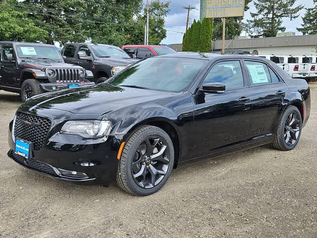 2023 Chrysler Chrysler 300 300S V6