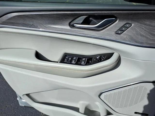 2023 Jeep Grand Cherokee L Overland