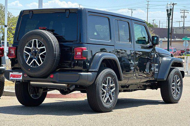 2024 Jeep Wrangler 4-Door Sahara 4x4