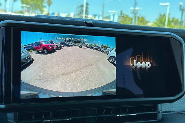 2024 Jeep Wrangler 4-Door Sahara 4x4