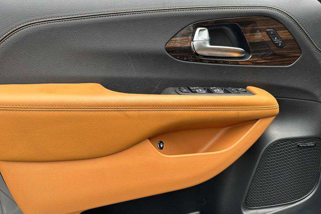 2023 Chrysler Pacifica Hybrid Pinnacle