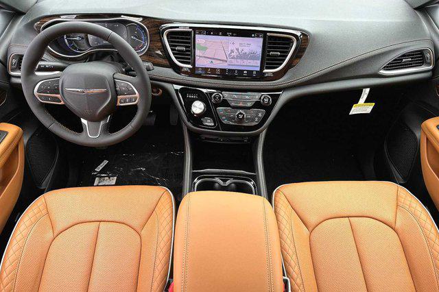 2023 Chrysler Pacifica Hybrid Pinnacle