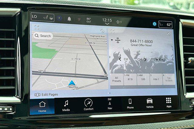 2023 Chrysler Pacifica Hybrid Pinnacle