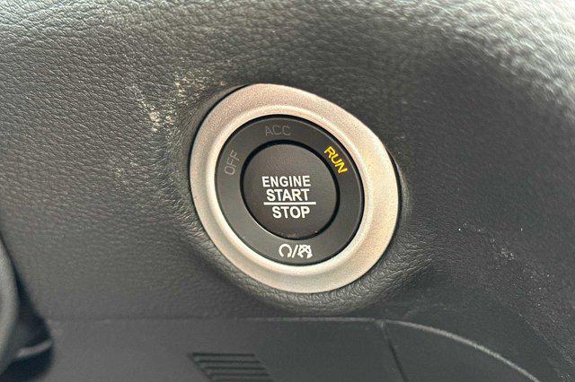 2023 Chrysler Pacifica Hybrid Pinnacle