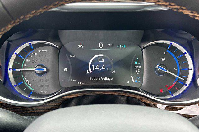 2023 Chrysler Pacifica Hybrid Pinnacle