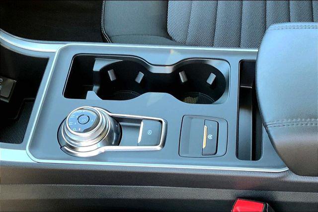 2023 Ford Edge SE