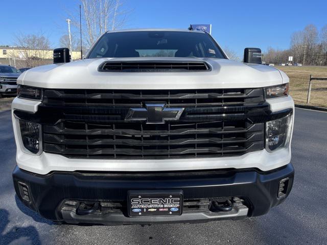 2024 Chevrolet Silverado 2500HD 4WD Crew Cab Standard Bed Work Truck
