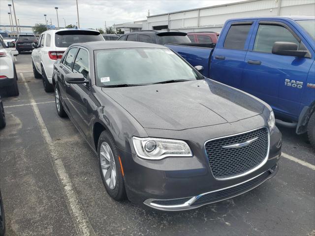 2023 Chrysler Chrysler 300 300 TOURING