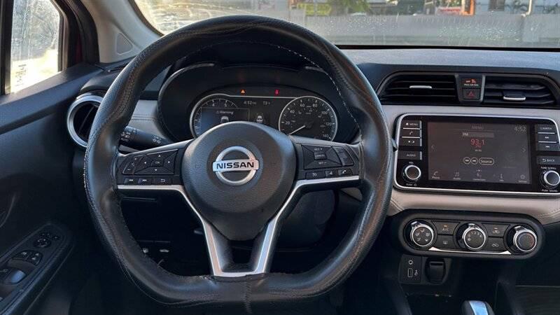 2020 Nissan Versa SV Xtronic CVT